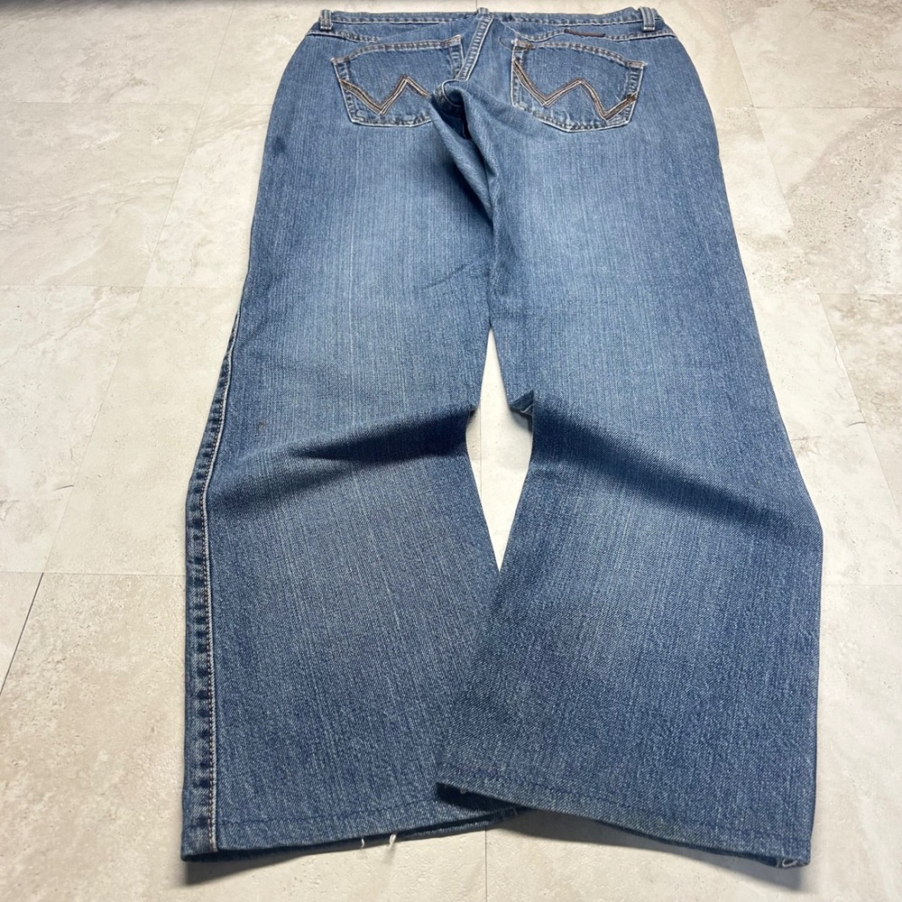 Wrangler Cash Cowgirl Cut Jeans Blue Women Size 9/10x34 Denim Western WRC10AS